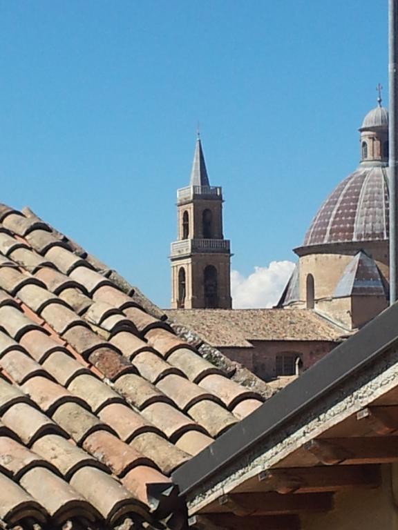Antico Gioiello Umbro , Appartamento Con Terrazza Foligno Exteriör bild